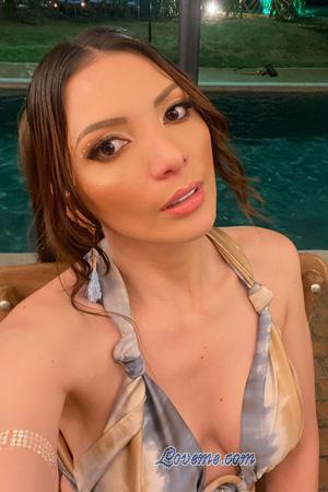 225432 - Laura Age: 34 - Colombia