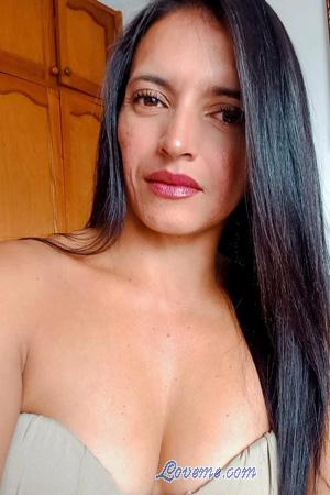 225433 - Bibiana Age: 38 - Colombia