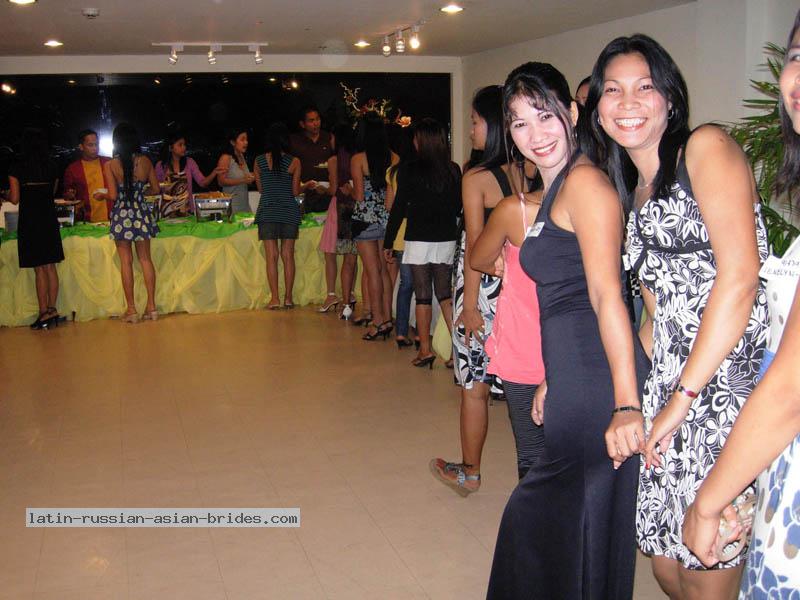 Philippine-Women-7503